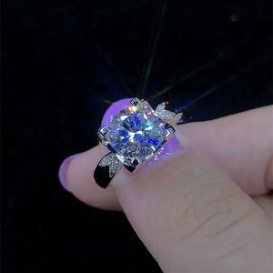 Zilver 925 Originele Diamond D Color Ring 1 Briljante Cut Cow Head Wedding Rings Gemstone Jewelry240412