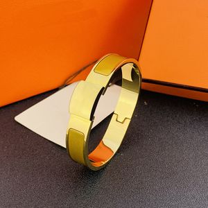 Bracelet en argent designer bijoux de mode femmes hommes conçoit amoureux couples cadeaux charme bracelets multi couleur titane acier matériel bracelet en or bracelet de luxe