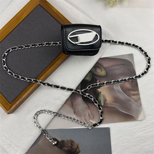 Cinturones de cadena con hebilla plateada para mujer, cinturón de cuero con letras clásicas, cinturón de cadena de lujo para hombre con monedero pequeño