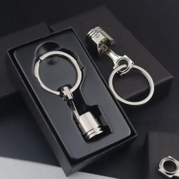 Silver Color Engine Style Keychain Key Ring Creative Metal Mode Modèle Clégeur Keyfob Pendant Decor Decor ACCESSOIRES 240506