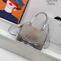 Silberne Handtasche im Runway-Stil, neue Luxus-Designer-Tasche aus Leder, Trunk-Handtaschen, FOLDED CUBE Box Triomphe Arch Achseltasche, klassische Umhängetaschen für Damen