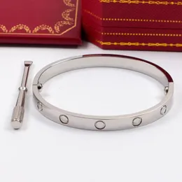 Bracelets d'amour en argent bracelet à vis design bracelets de mode classiques hommes et femmes bracelets en acier inoxydable de luxe haut de gamme accessoires de bijoux de mariage de fête