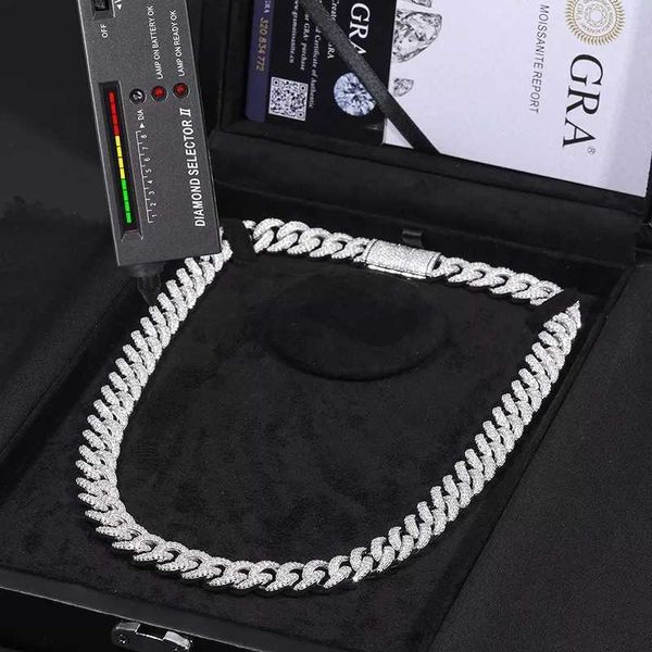 Collier en argent 18mm 20mm Argent/10k/14k/18k Or Moissanite 4 Rangées Prong Iced Out Vvs Miami Cuban Link Chain