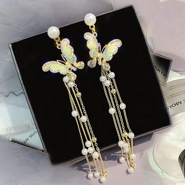 Argent Aiguille Français Gland Boucles D'oreilles En Métal Relief Papillon Fleur Perceuse À Eau Perle Chaîne Personnalité Exagération Longues Boucles D'oreilles En Gros