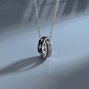 Collar Chapado en Plata Hombres Marcas de Moda Todo Fósforo Nicho Estilo de Niños Colgante Anillo Doble Estilo Japonés Ropa a Juego para Novio