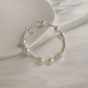 Bracelet de perles d'eau douce rondes en argent pour femmes, bijoux en perles de forme spéciale, rétro baroque français