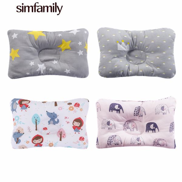 [Simfamily] 4pcs / Set aby oreiller d'allaitement infantile nouveau-né soutien du sommeil concave dessin animé oreiller imprimé façonnage coussin bébé oreiller LJ200916