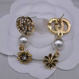 Simple 18K Plaqué Or 925 Argent De Luxe Lettres Stud Marque Designers Géométrique Femmes Célèbres Cristal Strass Perle Boucle D'oreille De Noce Bijoux 41-60Style