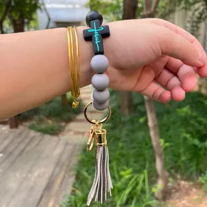 Porte-clés en perles multicolores simple et esthétique