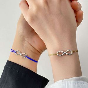 Tarjeta de pareja de hilo infinito de aleación simple y personalizada con brazalete de corazón de doble durazno