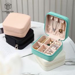 Eenvoudige en draagbare sieradendoos Travel Jewelry Bag Ear Stud ketting Mini Retro Small Jewelry Box2575