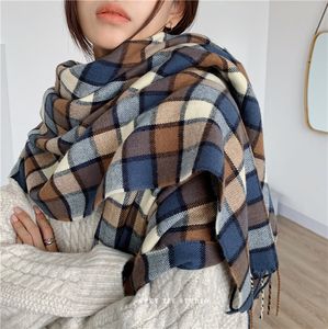 Eenvoudige en stijlvolle geruite sjaal Zachte kleuren sjaal passen bij je kleding in de herfst winter Unisex lange dunne warme damessjaals groothandel