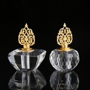 Eenvoudige kunstmatige kristal handicraft sleutelringen Essentiële oliefles sleutelhanger transparante geometrische parfumfles met geur wierookstick