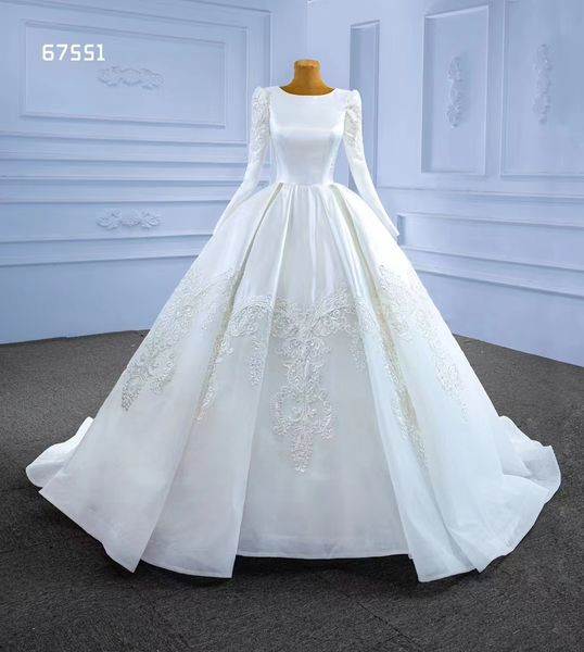 Vestido de fiesta simple Vestidos de novia Apliques O-cuello Manga larga Blanco SM67551