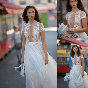 Eenvoudige Bohemian Lia Martinez A Line Trouwjurken Hoge Hals Korte Mouw Applique Crystal Tulle Bruidsjurken Vloer Lengte gewaad 205t