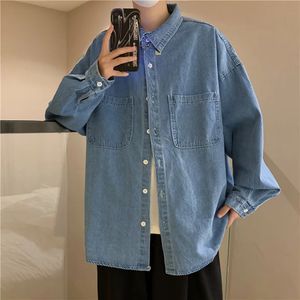 Camisas de mezclilla casuales simples para hombres Camisa lisa azul de moda vintage Manga larga Suelta Diseño de primavera y otoño Tops de calle 240117