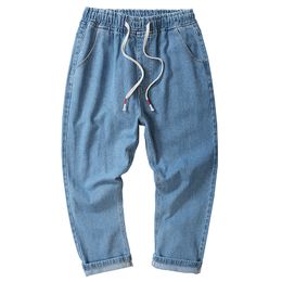 Eenvoudige casual heren bijgesneden jeans, los rechte Harlan -broek, elastische taille papa broek