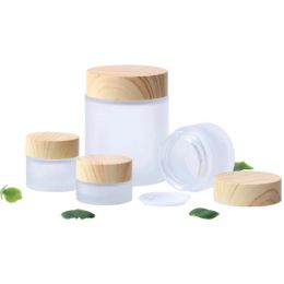 Eenvoudig goedkoop mat Clear 5G 10G 15G 30 g 50g 100 g lege cosmetische potten make -upcrème gezichtscontainers huidverzorging pakking flessen met houten korrelkap