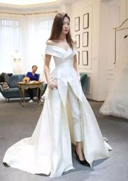 Simple Fabriqué sur mesure épaule à manches courtes robes de mariée Robes de mariée Pantalons sur-marin Robes de mariage Robes invitées formelles 38