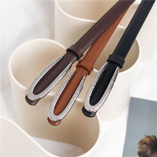 Design simple rétro Saddle Backle Plain Leathers Belt Ladies Fashion Fashion Pantalon polyvalent