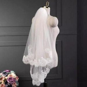 Voile de mariage avec bord en dentelle et cils, deux couches, accessoires pour cheveux, Appliques en Tulle, voile de mariage bon marché avec peigne