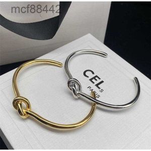 Eenvoudige designer knoopte armband bangle polsband manchet voor vrouwen mode goud zilveren sieraden hoogwaardige bruiloftsliefhebbers cadeau