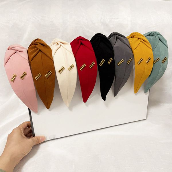 Diadema con estampado de terciopelo de diseñador simple Mujeres de lujo Niñas Raya marrón negra Borde ancho Bowknot Aro para el cabello Turbante torcido de lujo Accesorios para la cabeza