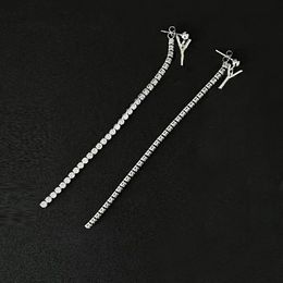 Semplice squisita lettera orecchini a bottone intarsiati catena di diamanti orecchini nappa per le donne elegante temperamento di alta qualità argento orecchino caduto