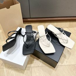 The Row-sandalen Slippers Slipper-slider Sandalen met middelhoge hak voor dames Kitten-hakken Echt leer Luxe designersandalen Minimalistische schoenen Fabrieksschoeisel Met doos