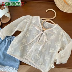 Simple Girl Floral Coondicioned Top Top Exter auxila para bebés 0-6 años children a la camisa de cárdigan hueco para el verano 240523