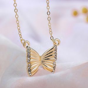 Collier pendentif papillon en métal couleur or Simple pour femmes mode géométrique Animal lien chaîne collier ras du cou bijoux
