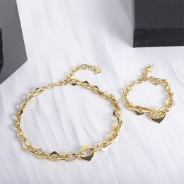 Eenvoudige vergulde armband ketting dames roestvrij staal dikke ketting stijlvolle feestjuwelen glanzende luxe accessoires feesthoofdtooi
