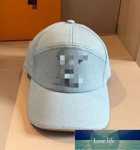 Casquette de baseball brodée de lettres simples Denim pour hommes et femmes Printemps et été Casquettes de voyage à visière Hard Top Europe et Amérique Chapeau de soleil transfrontalier