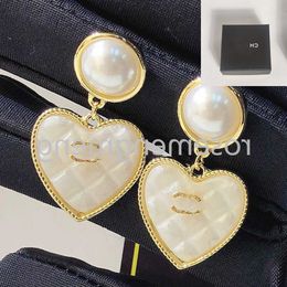 Boucles d'oreilles de coeur perle de luxe simple de luxe de luxe de haute qualité