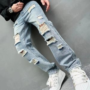 Eenvoudige mannen losgescheurd rechte jeans broek mannelijke streetwear stijlvolle casual denim broek 240412