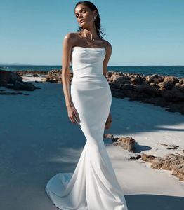 Robe de mariée simple sirène sans bretelles sans bracele