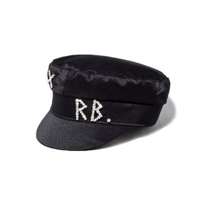 Simple Rhinestone RB Hat Mujeres Hombres Street Fashion Style Newsboy Hats Boinas negras Flat Top Caps226h