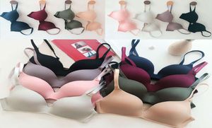 Eenvoudige gladde verzamelde push-up bh's voor dames Traceless verstelbare naadloze ondergoed draadbeha comfort brassire9694899