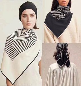 Simple printemps automne foulard en soie femmes soie noir et blanc rayé sauvage foulard en soie accessoires de mode 5284182