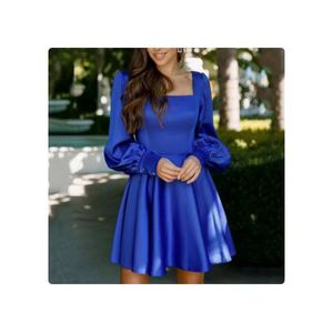 Robe de soirée satinée au col carré simple Une ligne de genou robe de bal bleu robe de fête formelle pour femmes