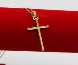 Einfacher Stil, glatter Kreuz-Anhänger mit Kette, 18 Karat Gelbgold gefüllt, modische Halskette mit Kruzifix-Anhänger für Damen und Herren7620953