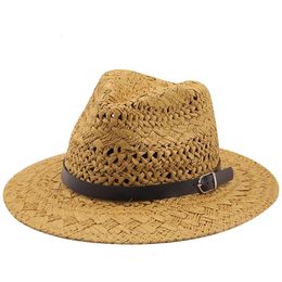 Eenvoudige topkwaliteit man Stro Sun Hat brim Strand Foldable Cap Big Bone Men Plus Size Summer Women Fedora Hat 240418