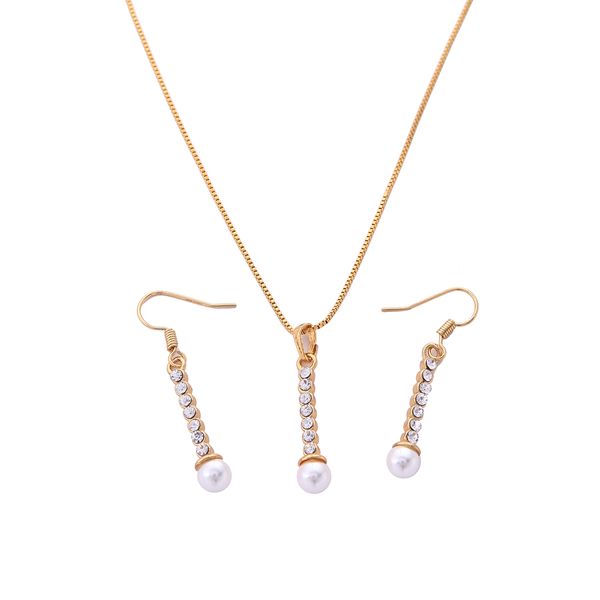 Collier pendentif en diamant CZ de conception de tour simple avec ensemble de bijoux de boucle d'oreille pendante