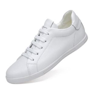 Chaussures en cuir Casual simples blanc en cuir pour homme Casual Male shoesWhite Chaussures en cuir Anti Slippery Flats Chaussures 2020 Nouveau