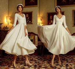 Eenvoudige witte thee-lengte trouwjurken met half mouw satijnen strand boho bruidsjurk elegante prinses feestjurk goedkope 2021