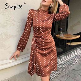 Simplee élégant col rond robe Polka Dot Robe Sexy Lantern Robe solide Loose Holiday Holiday Femmes Chic Long Partie Midi Robe 210325
