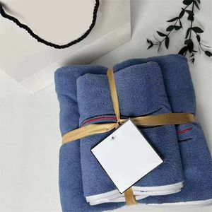 Gewoon badhanddoek 2 stks/set modeontwerper strandhanddoeken blauw koraal fluweel unisex faceCloth letter patroon wassen gezicht handdoek sets voor badkamer jf009 c23