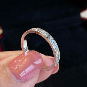 Gewoon liefde ringen voor vrouw mode decoratie bagues paar valentijnsdag cadeau huwelijksverlovingen ring temperament luxe ring verguld goud ZB019 C23