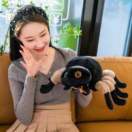 Simulatie Animal Spider Plush Toy Funny Doll Insects Trucs Props kussens Home Decorations Halloween Gifts La635