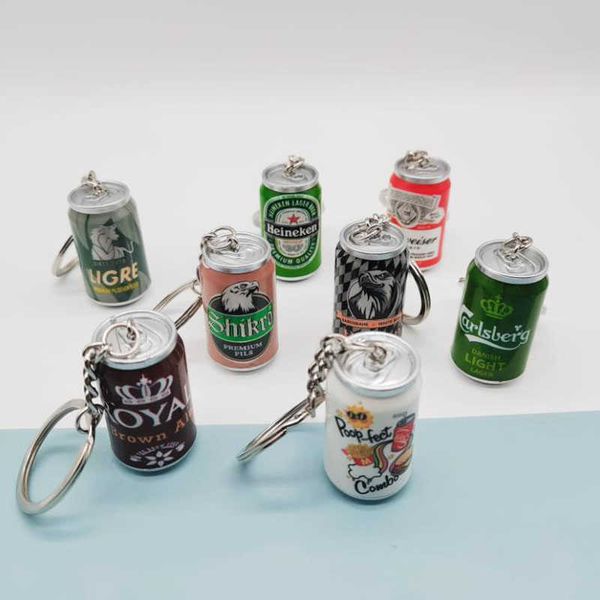 Simulation Beer Cans Keychain Garçon Hommes Creative Sac à marée Couche Couple Couple Couple Sac à dos Sac à dos Clé Voiture Accessoires Pendentif Cadeau KeyRing Gift G1019